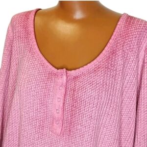 Torrid Thermal Henley Top Woman Plus 6X Ombre Pink Waffle Knit Wide Sloughy Neck